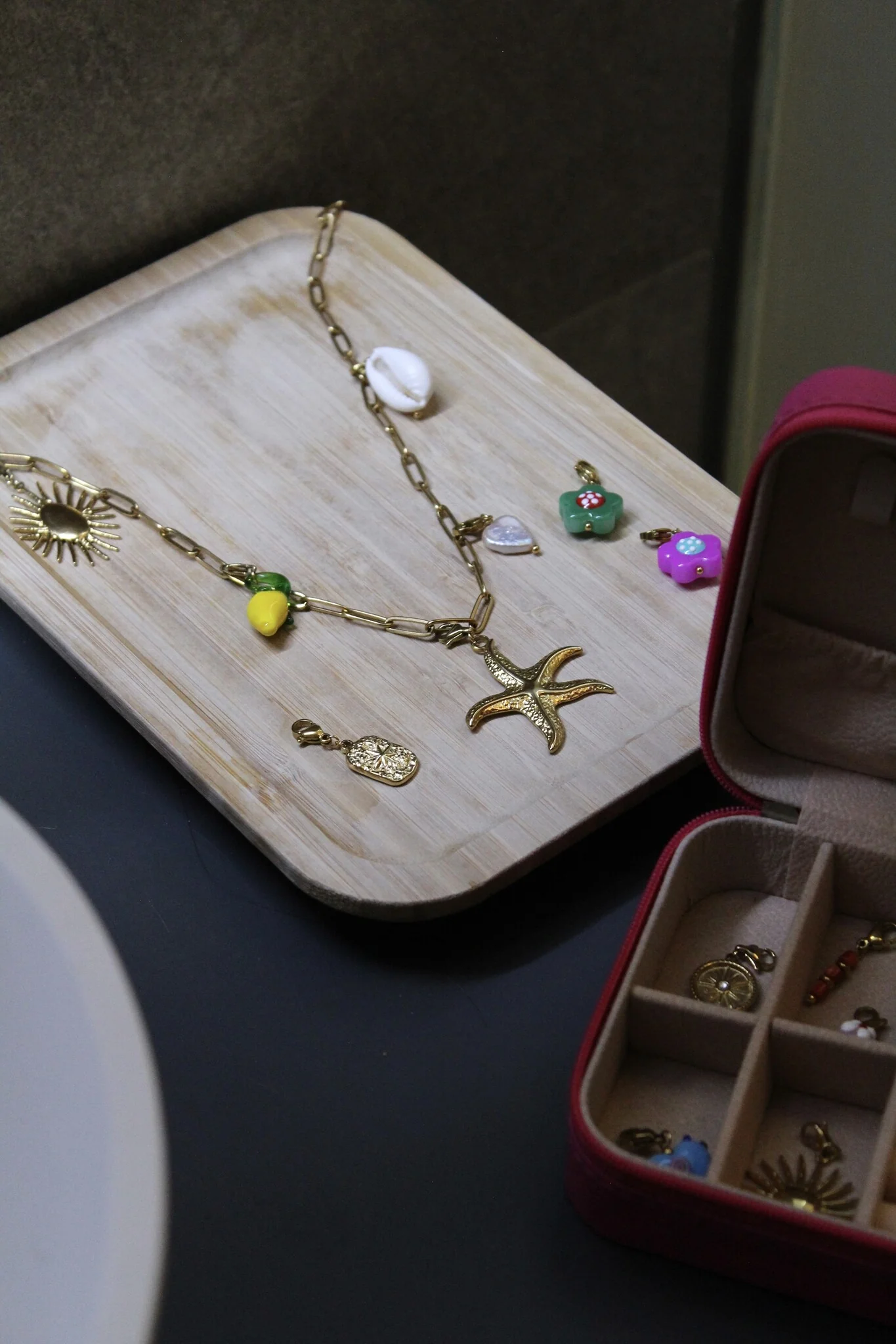 Thumbnail 4